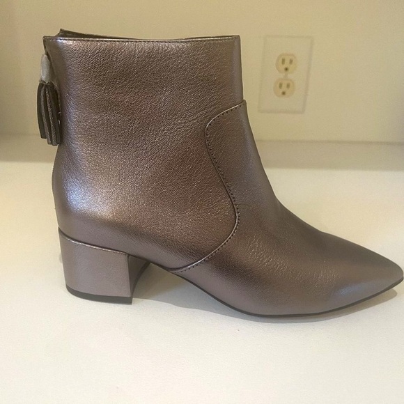 Karl Lagerfeld Paris Size 6 M Pewter Boots - Picture 1 of 1